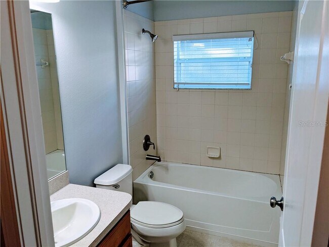 Building Photo - 13806 Chalk Hill Pl