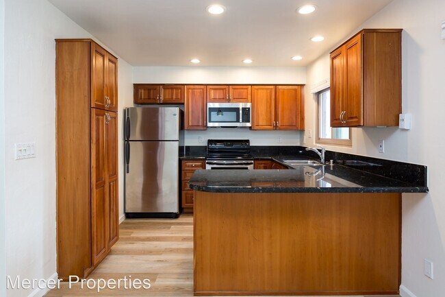 Foto del edificio - 2 br, 1.5 bath House - 2624 Worden St. #179