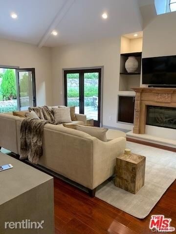 Building Photo - 2 br, 1 bath House - 31628 Saddletree Dr