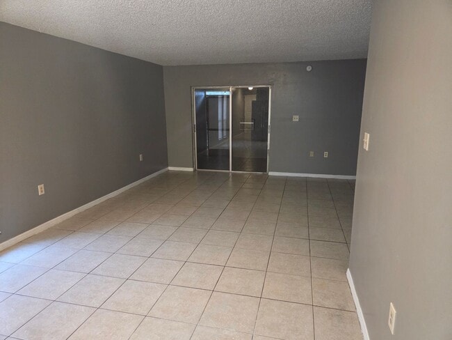 Building Photo - Captiva Duplex