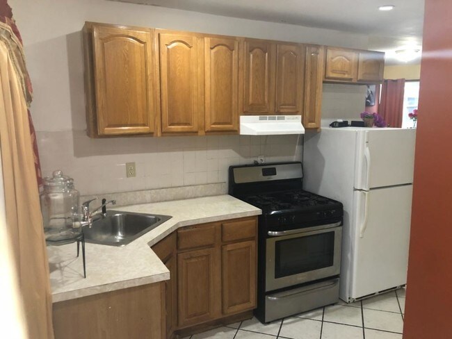 Soundview bronx 1 bd apartment/Classon Point Ferry - 649 Sound View Ave