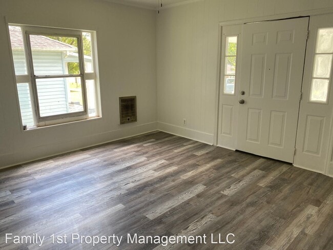 Building Photo - 1 br, 1 bath House - 809 S. High St Unit 2