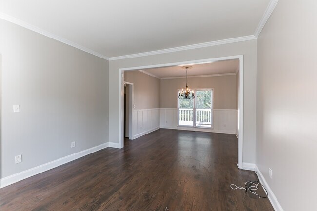 Building Photo - 2794 Brook Forest Dr