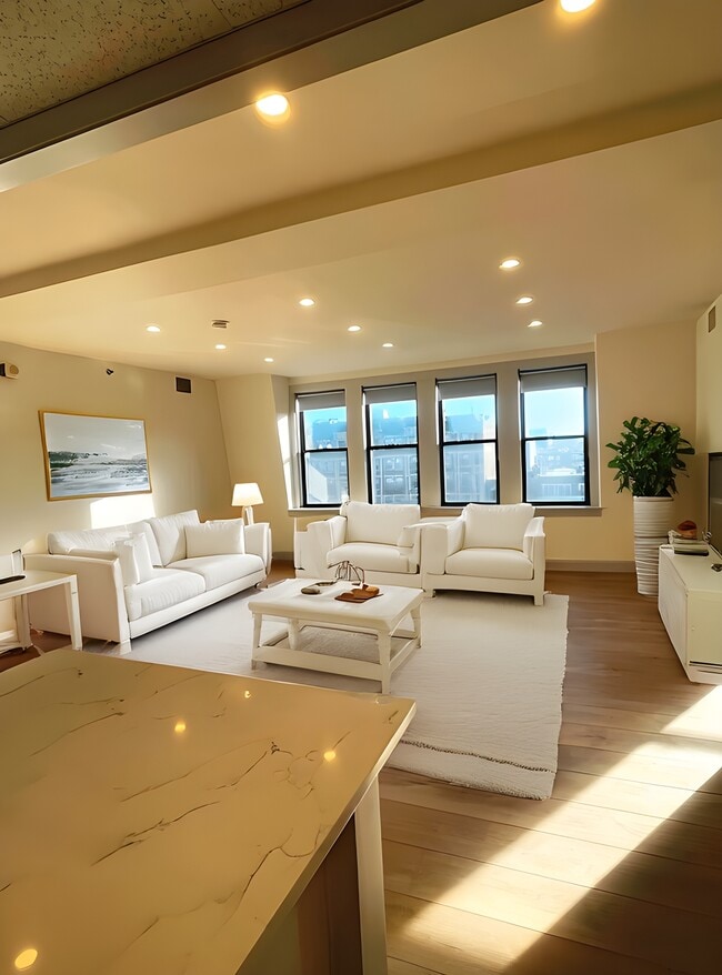 Building Photo - 475 MA-2