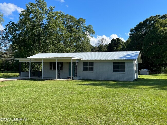 Building Photo - 5022 MS-19