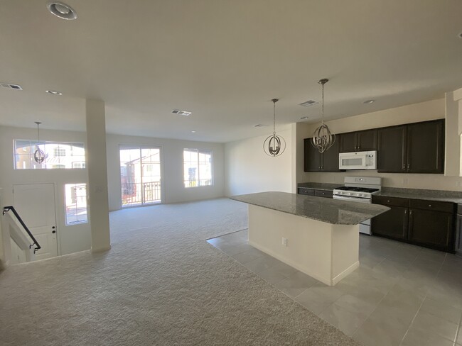 Foto del edificio - 7032 Adler Falls St