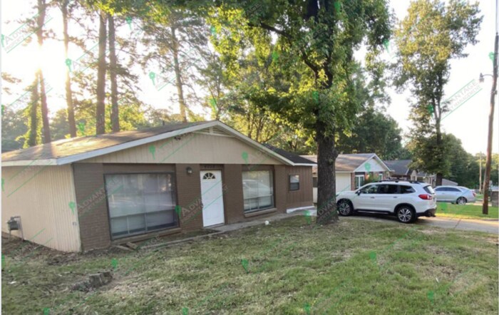 Primary Photo - 4018 Elam St