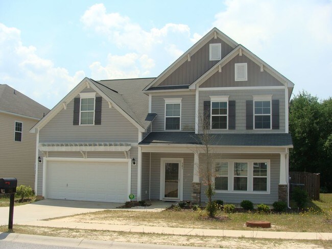 Building Photo - Family Home in BrookHaven