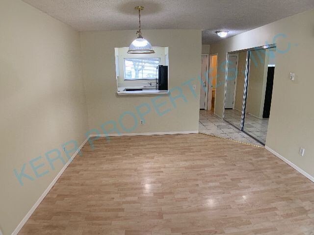 Building Photo - 631 SE 81st Ave