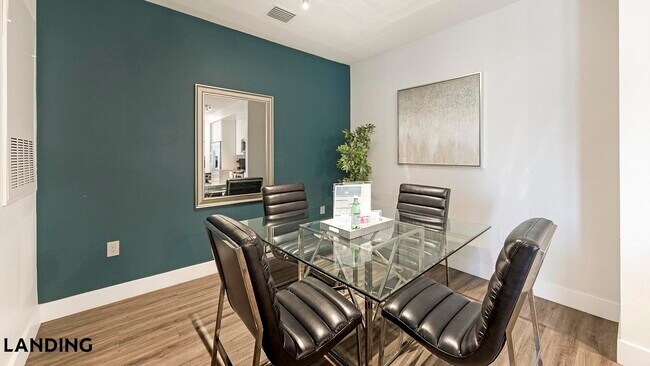 Foto del edificio - 4950 W Prescott St
