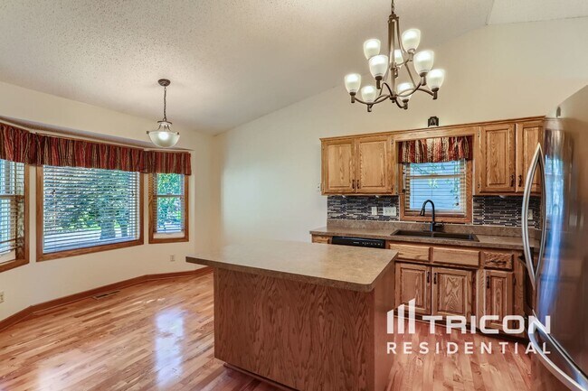 Foto del edificio - 14358 Bluebird St NW