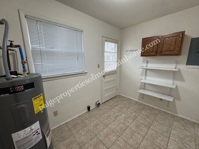 Foto del edificio - 3 Bedroom/2 bath home in Mountain Home