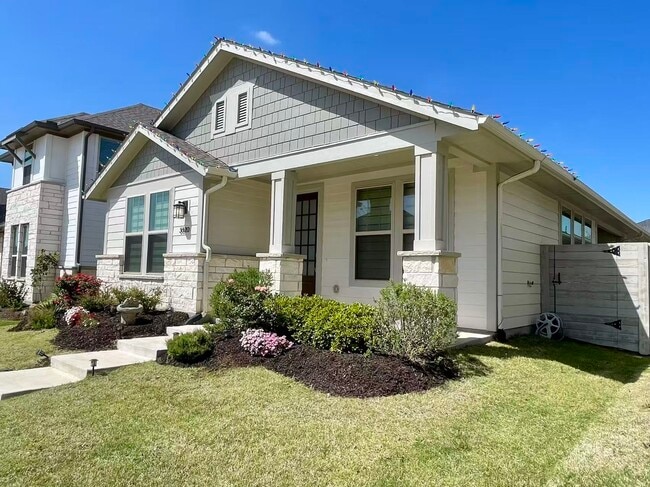 Building Photo - 3320 Eddington Dr