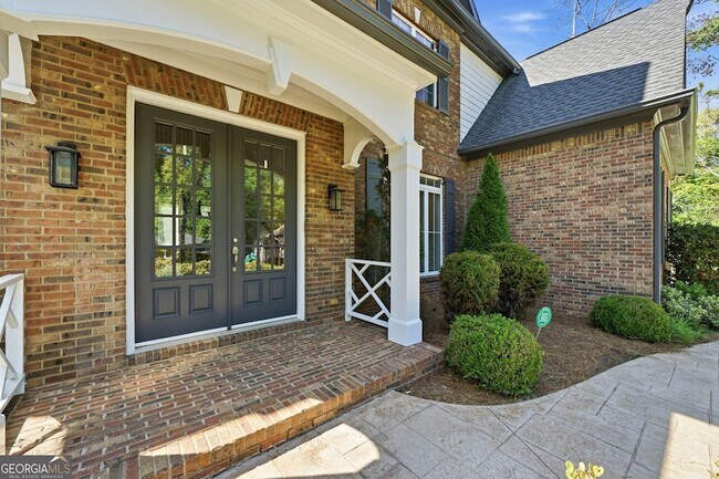 Foto del edificio - 6740 Castleton Dr NW