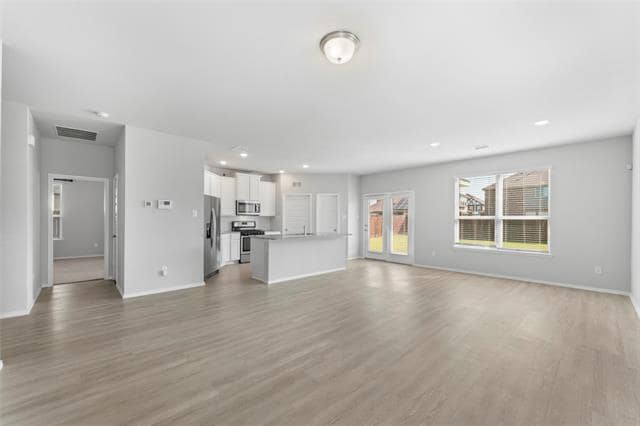 Building Photo - 3019 Aqueduct Ave