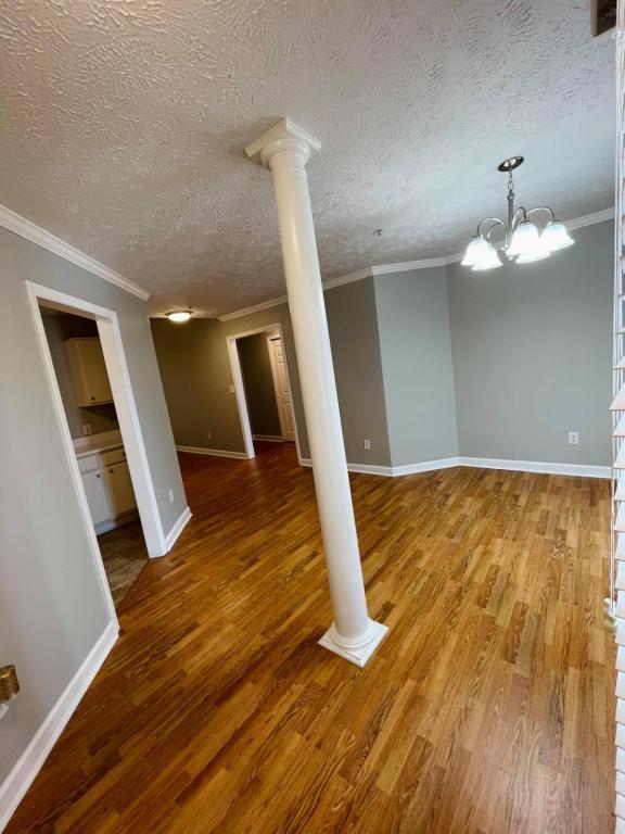 Foto del edificio - 332 Bubble Creek Ct