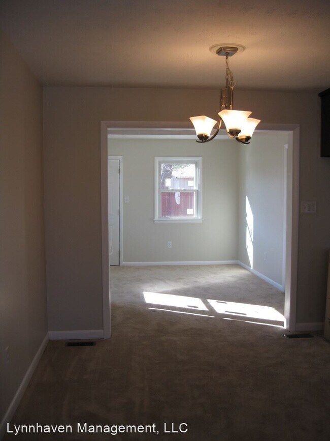 Foto del edificio - 4 br, 2 bath House - 709 Lemaster Avenue