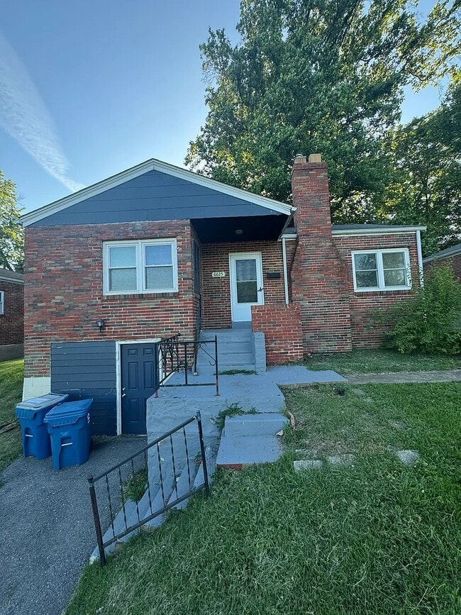 Building Photo - 6625 Thurston Ave