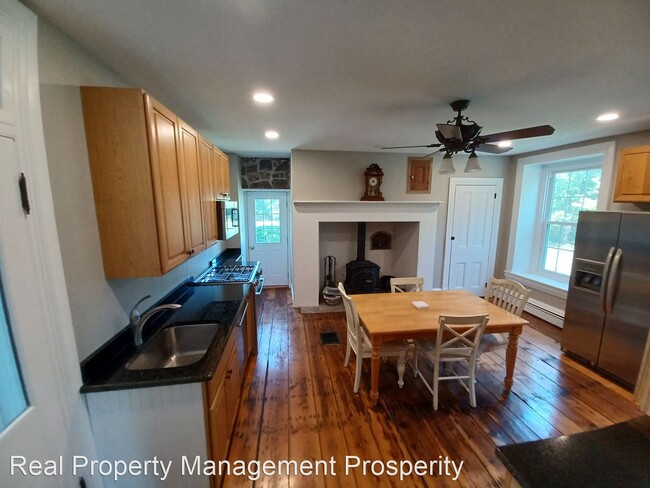 Building Photo - 5 br, 2.5 bath House - 3936 Smith Rd