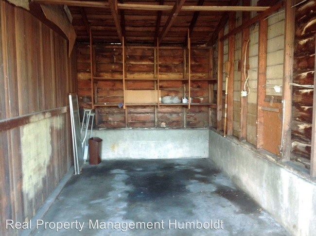 Building Photo - 710 10th St