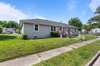 Building Photo - 4564 Bankhead Ave