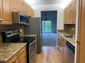 Building Photo - 13000 SW 15th Ct