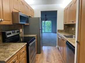 Building Photo - 13000 SW 15th Ct