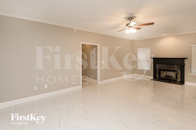 Foto del edificio - 8610 Taybrook Dr