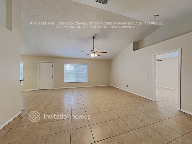 Foto del edificio - 409 NW Concord Dr