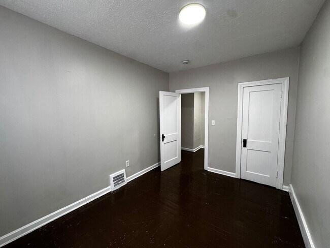 Foto del edificio - 395 E 152nd St