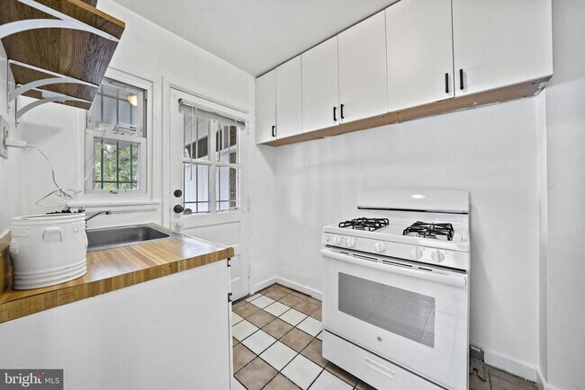 Foto del edificio - 4025 1st St SW