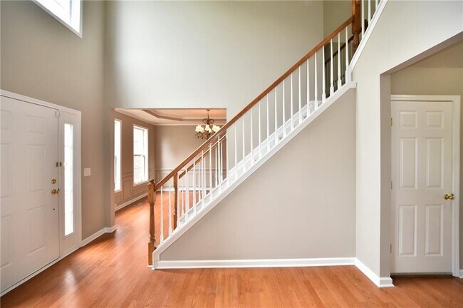 Foto del edificio - 918 Queensbrooke Way SE