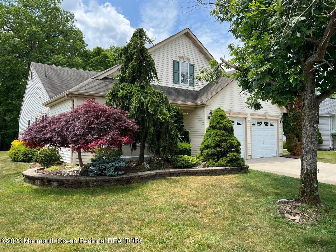 18 Shadow Creek Ct, Jackson Township, NJ 08527 House Rental in