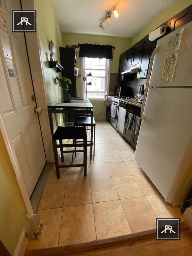 Building Photo - 1 bedroom in Brighton MA 02135