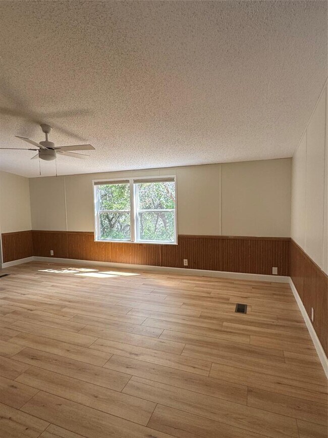 Foto del edificio - 25009 Ranch Rd