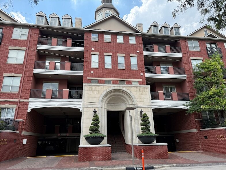 Foto principal - 2400 McCue Rd