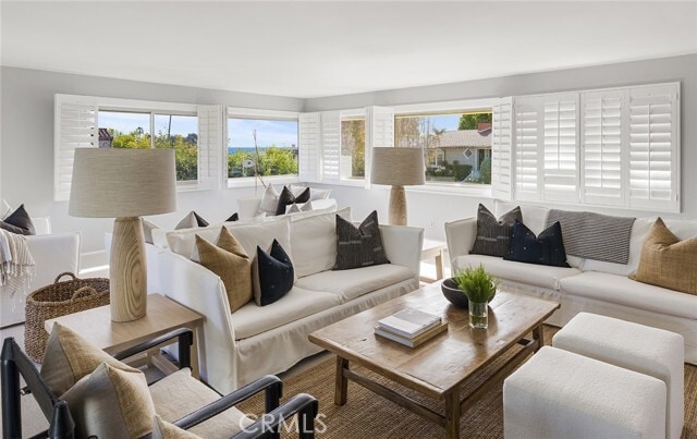 Foto del edificio - 564 Seaward Rd