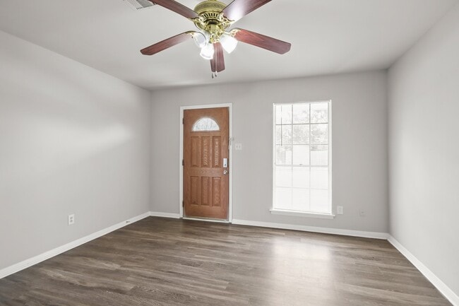 Building Photo - 7411 Langley Rd