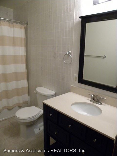 Foto del edificio - 711 Waves Rd