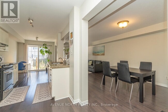 Photo du bâtiment - 103 Osnabrook Private