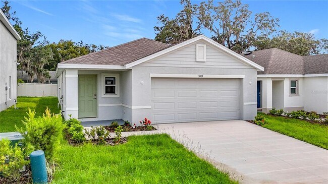 Building Photo - 31115 Silver Stage Dr