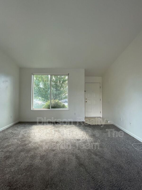 Building Photo - 8121 Big River Dr