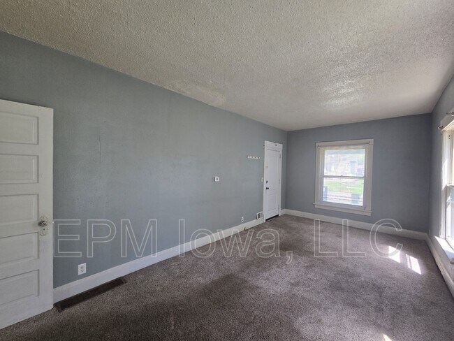 Foto del edificio - 408 Locust St