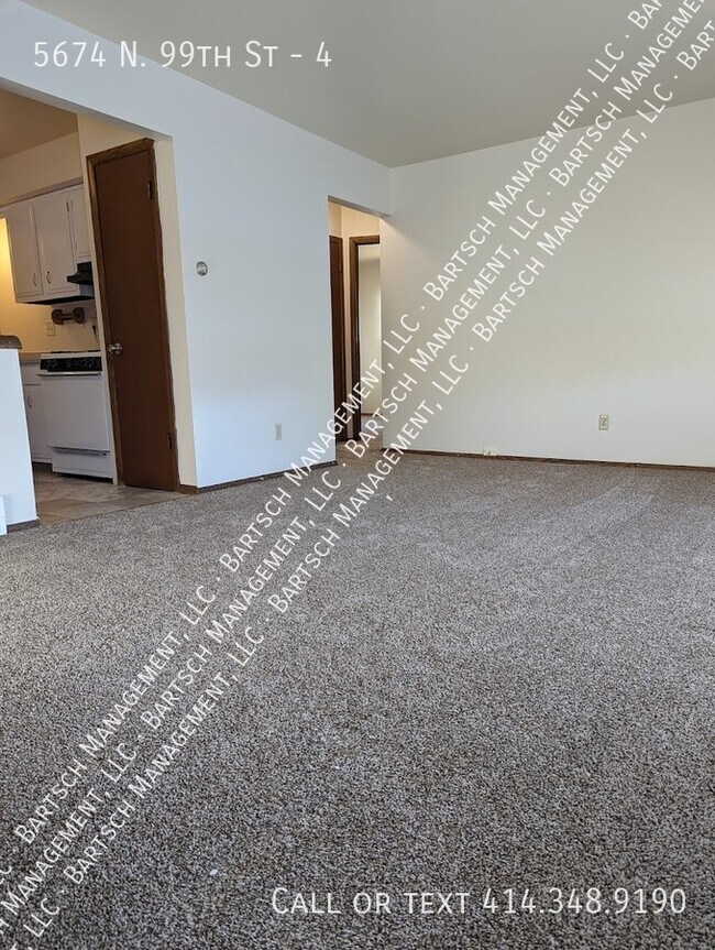 Building Photo - 5674 N 99th St