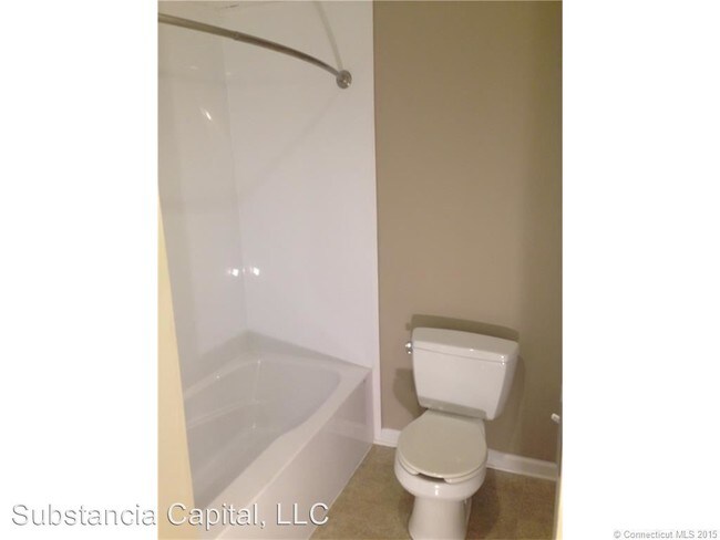 Building Photo - 184 Burgundy Hill Ln