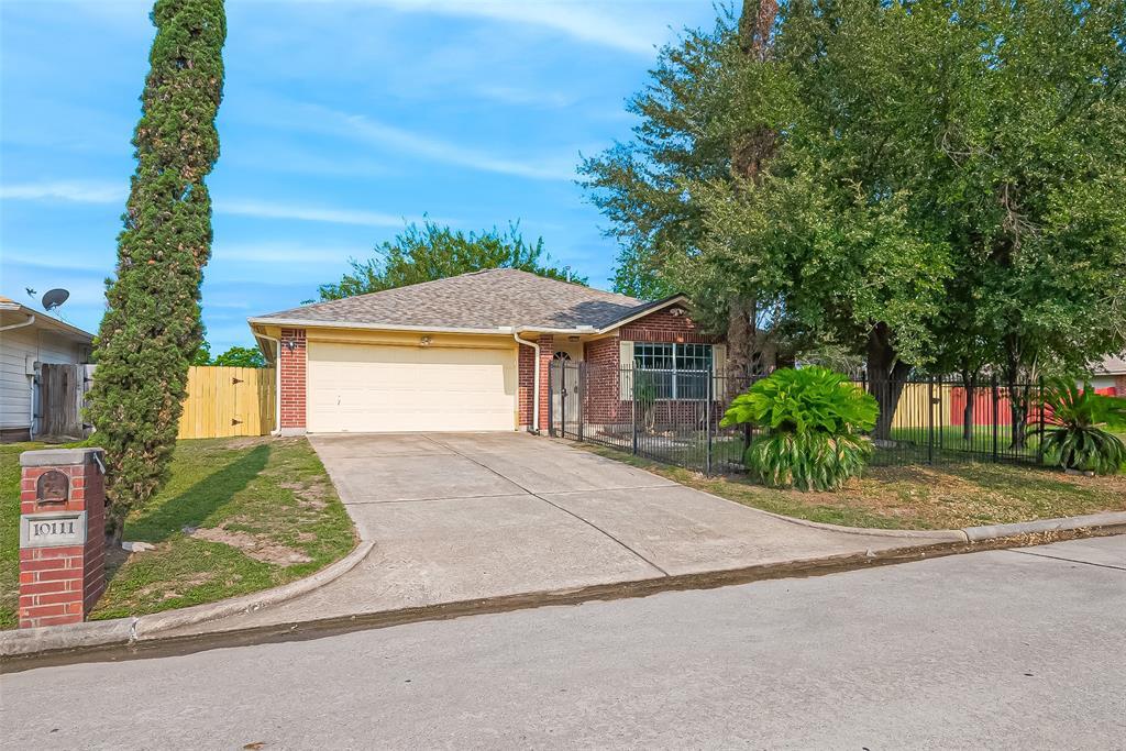 Primary Photo - 10111 Woodico Dr
