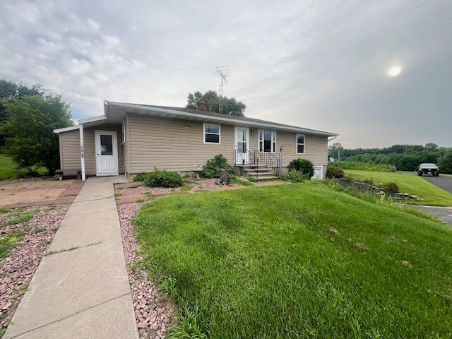 Building Photo - S12620 WI-37
