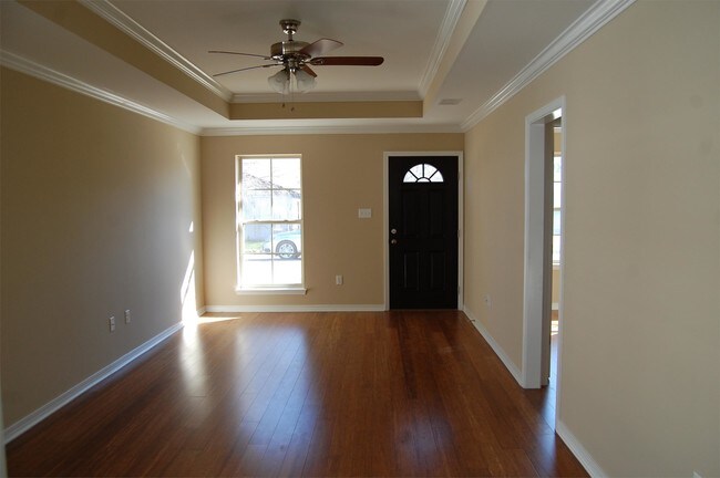 Building Photo - 233 Fayard St