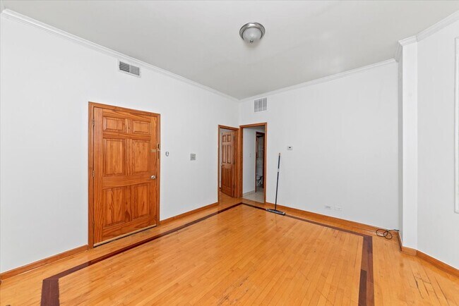 Foto del edificio - 1707 N Fairfield Ave