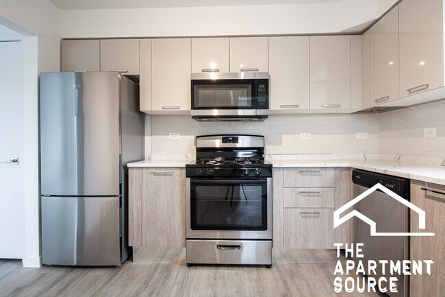 Foto del edificio - 7621 N Sheridan Rd